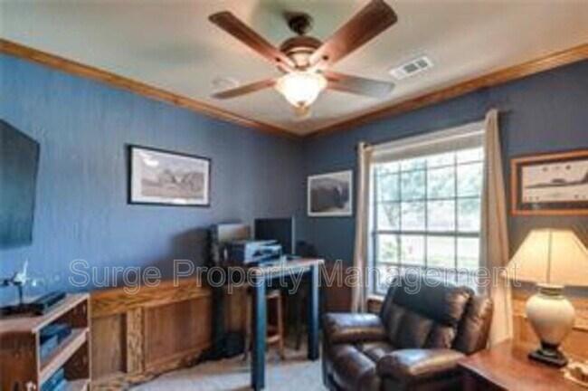 Building Photo - 500 Leatherman Dr