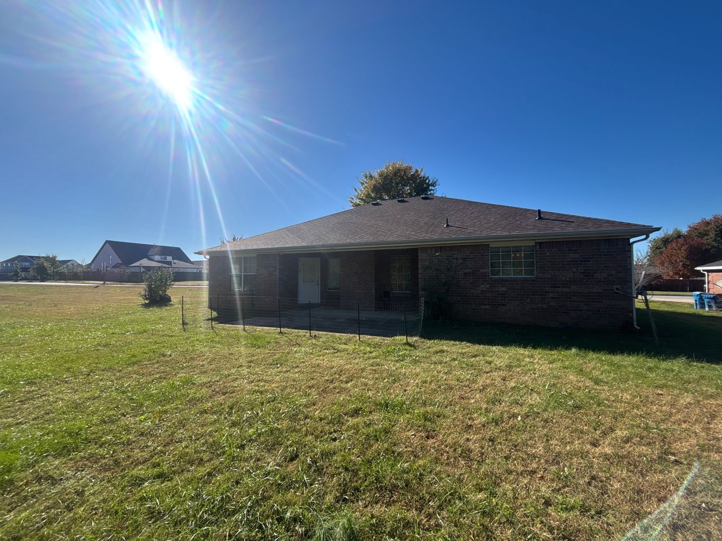 Building Photo - 1701 SW Elington St