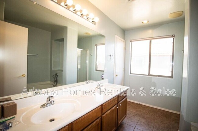 Building Photo - 12712 N Nep Ln