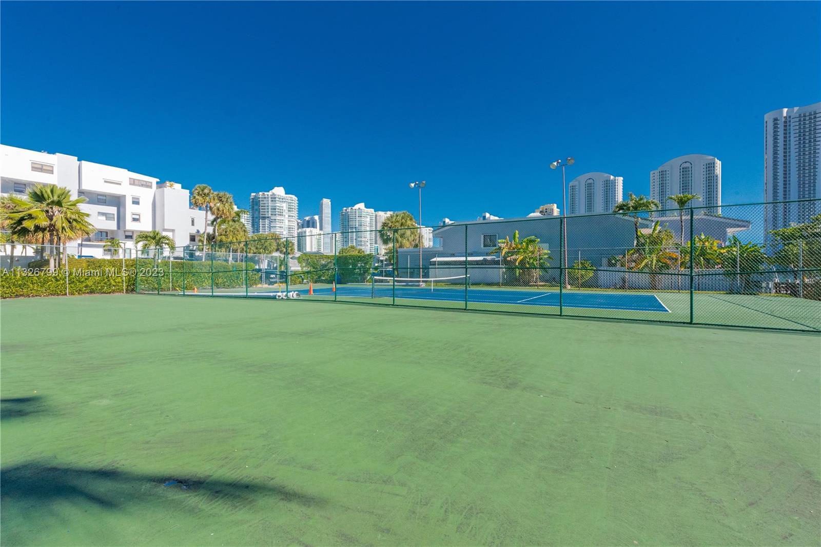 Building Photo - 408 Poinciana Island Dr