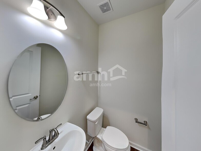 Building Photo - 5337 Cairo Ct