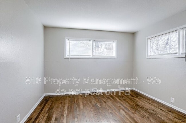 Building Photo - 11420 Manchester Ave