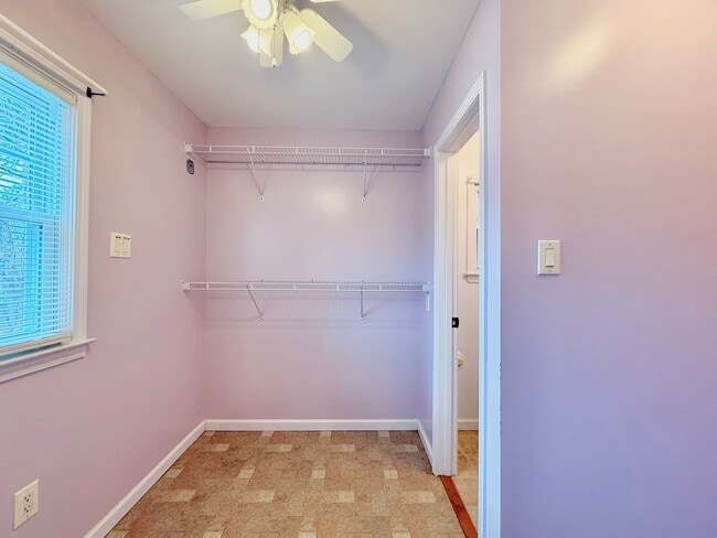 Building Photo - Welcome Home!