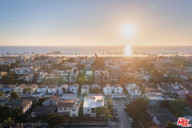 Building Photo - 2801 Sanborn Ave