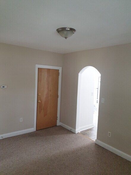 Living Room 2 - 4709 Rittenhouse St