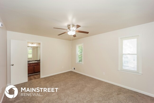 Building Photo - 4141 Macduff Dr