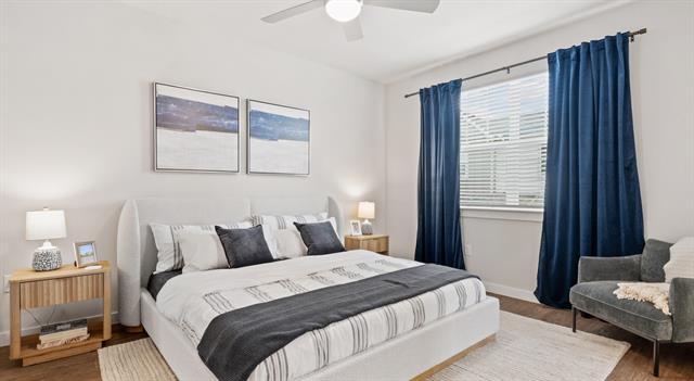 Building Photo - 2600 N Lake Forest Dr