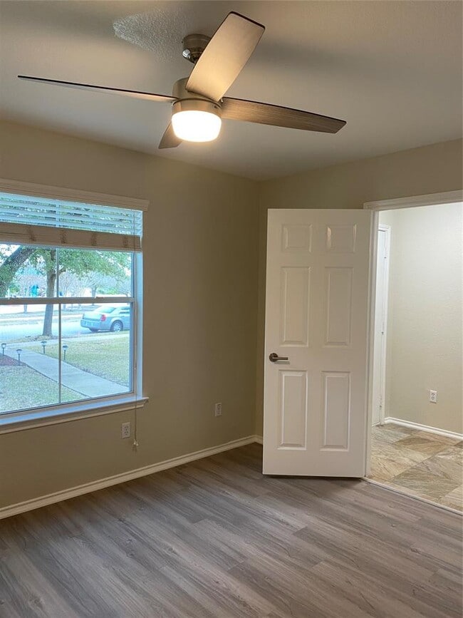 Building Photo - 1306 Davis Mountain Loop