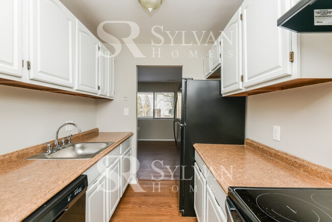 Building Photo - The Lifestyle You Deserve.