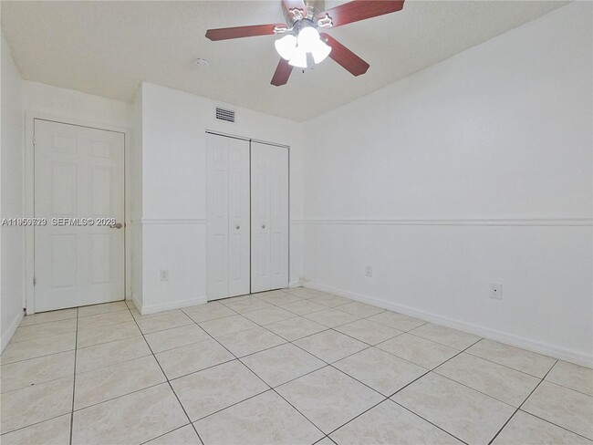 Building Photo - 8600 SW 149th Ave