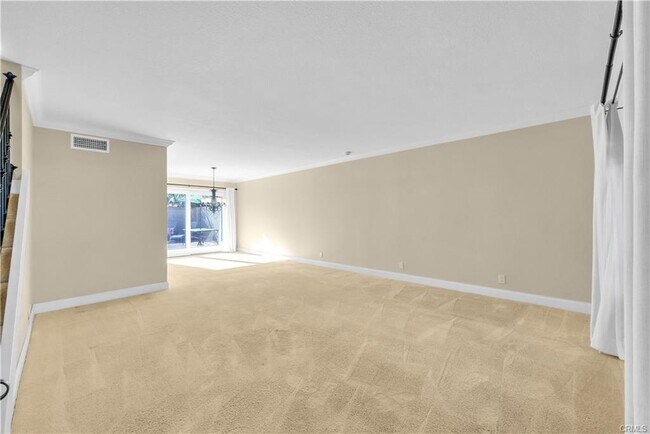 Building Photo - 9862 Dragon Cir