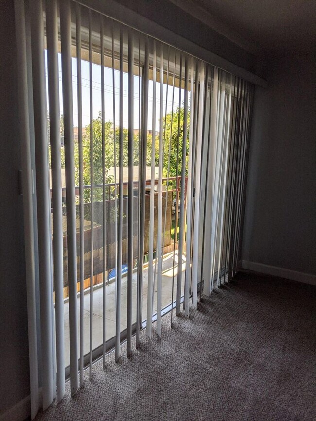 Interior Photo - PLAZA