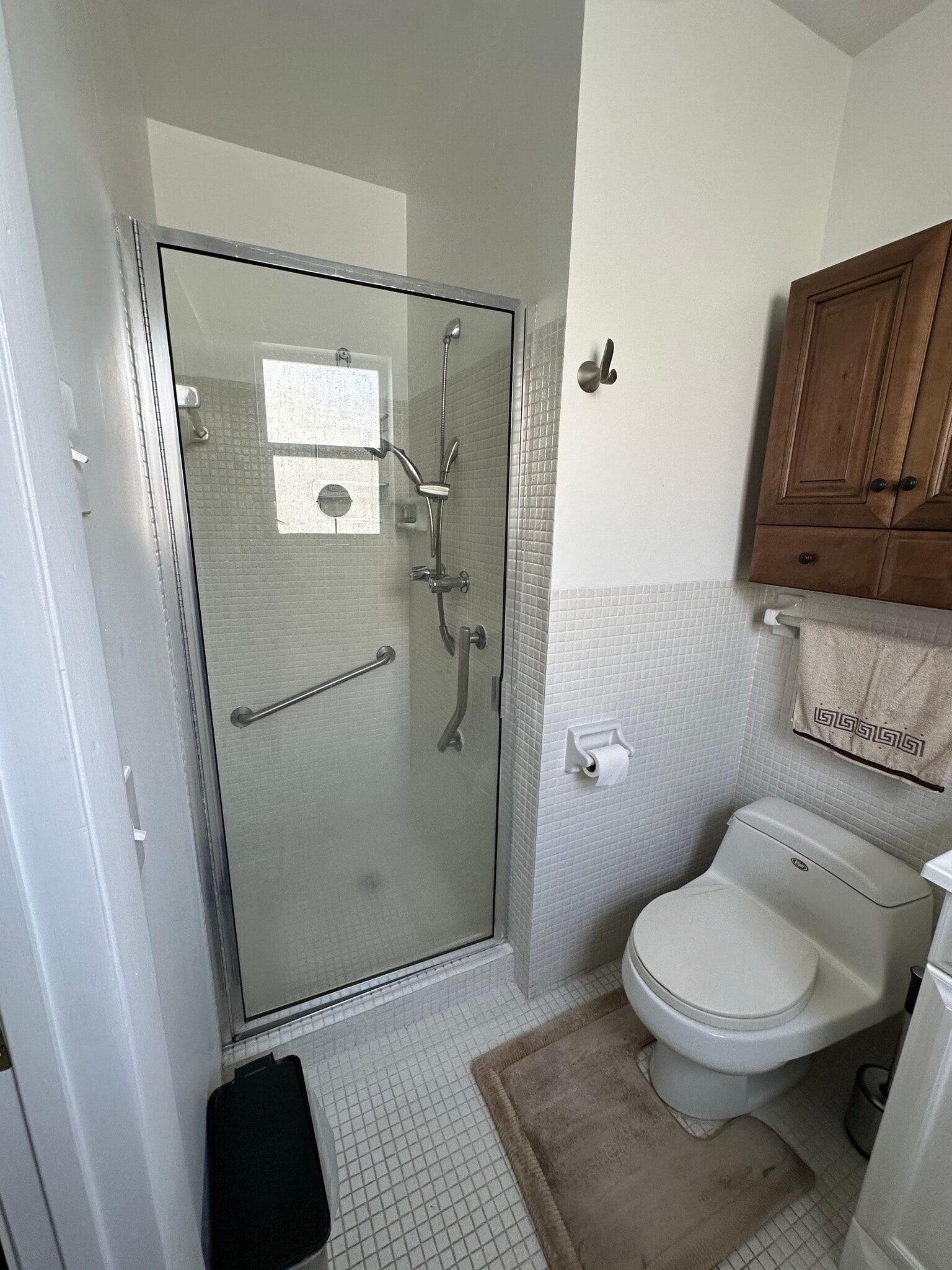 Building Photo - 2420 Park Ln