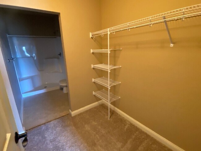 Building Photo - 2805 Northridge Pkwy