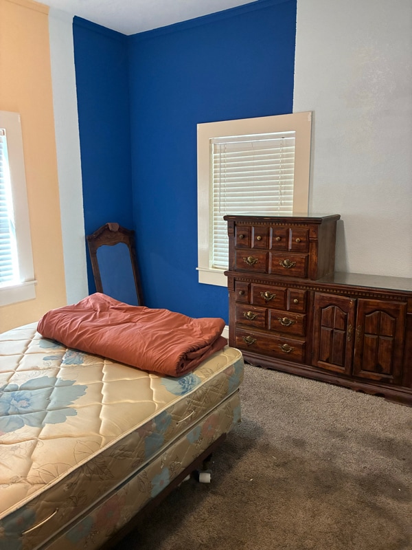 Building Photo - 2131 E Cottonwood Rd