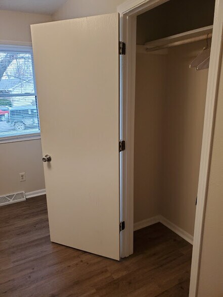 Bedroom 2 closet. - 4460 Santa Barbara