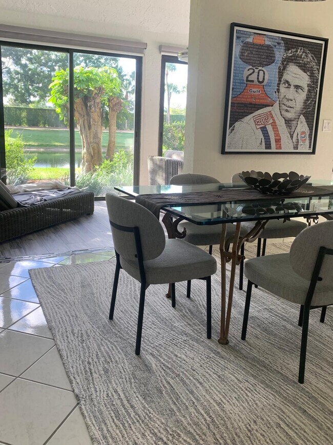 Building Photo - 7770 La Mirada Dr