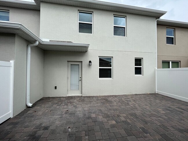 Building Photo - Townhome in Bridgewalk