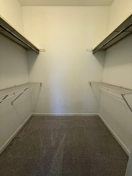 Master Bedroom Walk in Closet - 908 S Lexington Ave