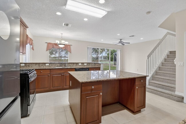 Building Photo - 19343 SW 60th Ct