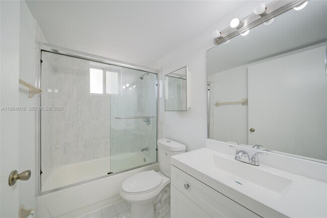 Building Photo - 551 NW 82nd Ave