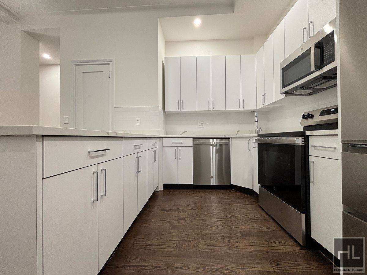 Building Photo - WEST 68 STREET