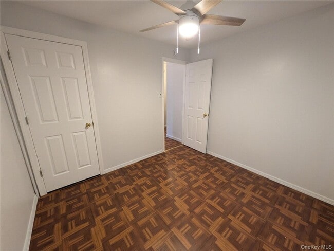 Building Photo - 90-92 W Railroad Avenue Unit