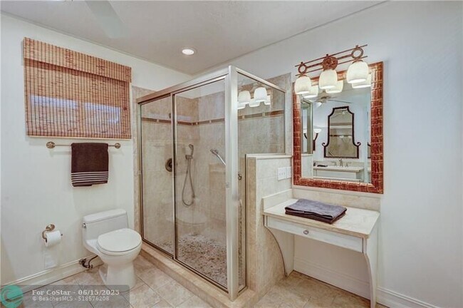 Building Photo - 681 Marine Dr
