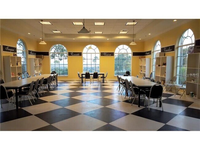 Building Photo - 3000 Pinnacle Ct