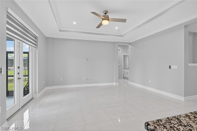 Building Photo - 2326 6th Ave SE