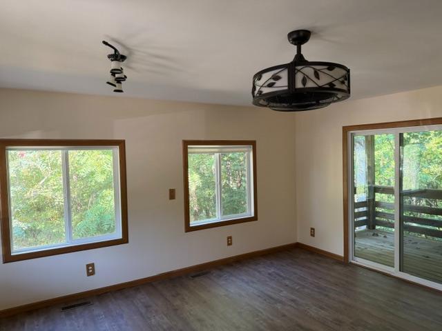Building Photo - 1594 Cheatham Dam Rd