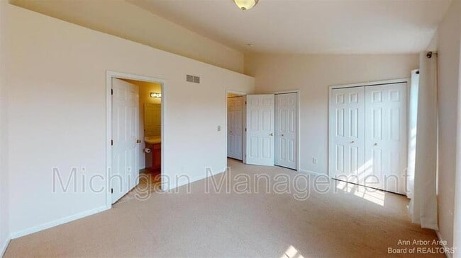 Building Photo - 3107 Promenade Cir