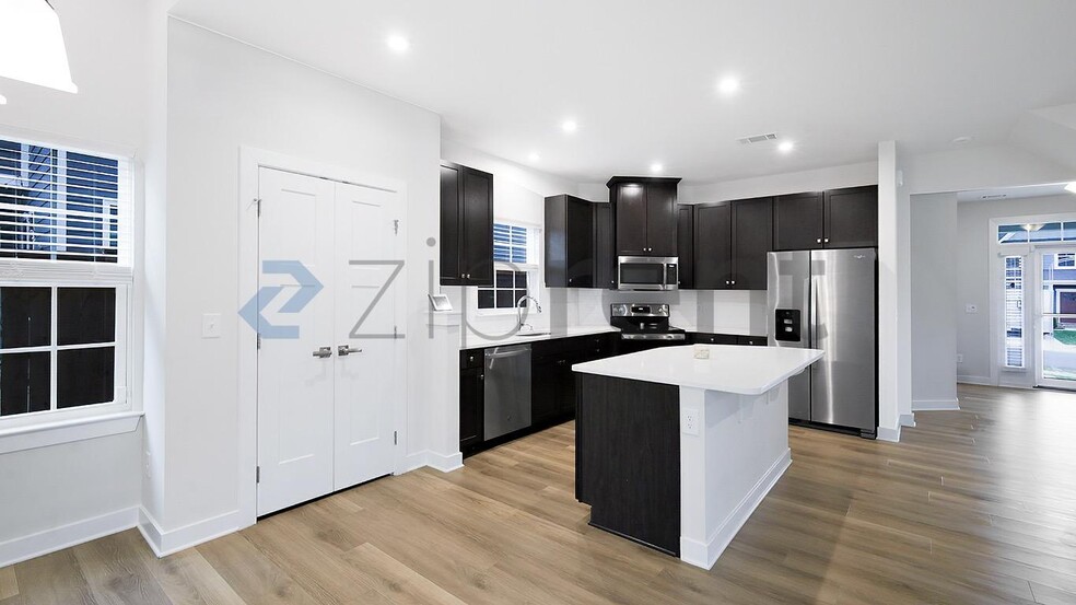 Building Photo - 8209 Warbler Wy