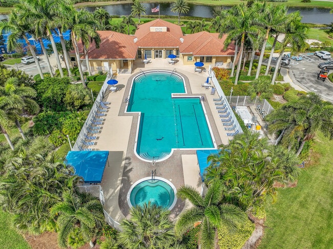 Building Photo - 702 SW Aruba Bay