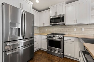 Building Photo - 1766 NE 79th Ave