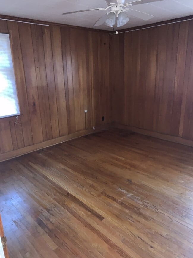 Building Photo - 3735 Bridlewood Dr