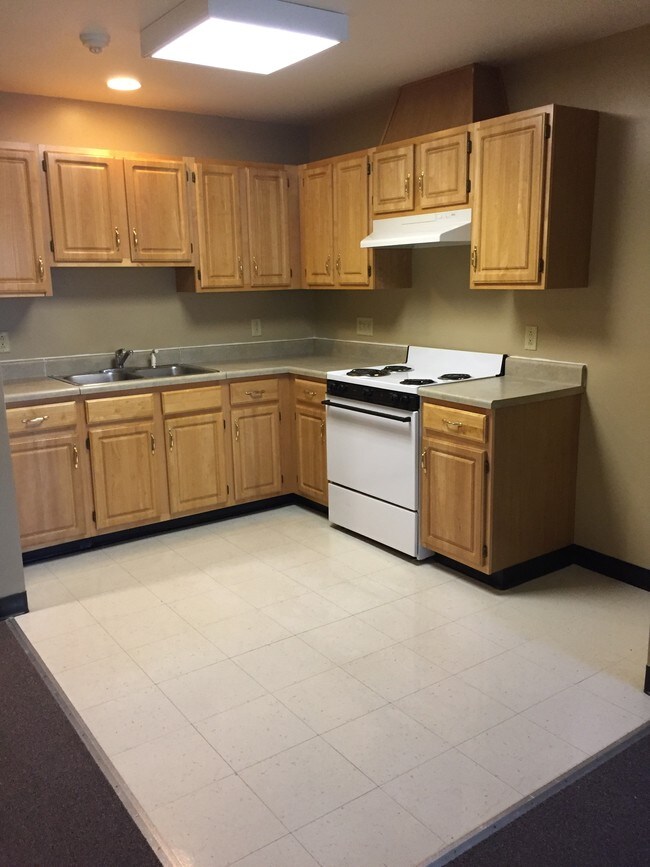 Elizabeth Harvey Apartments 525 Oliver St North Tonawanda NY 14120