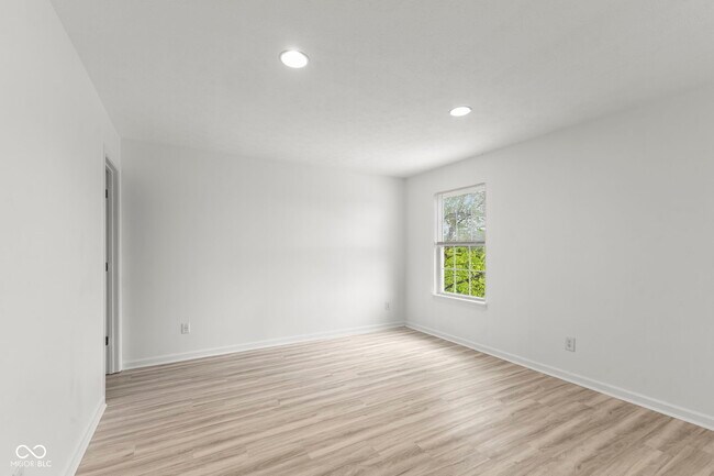 Building Photo - 13711 Alvernon Pl