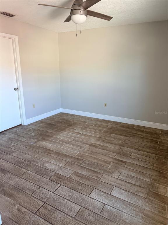 Building Photo - 1012 Stucki Terrace