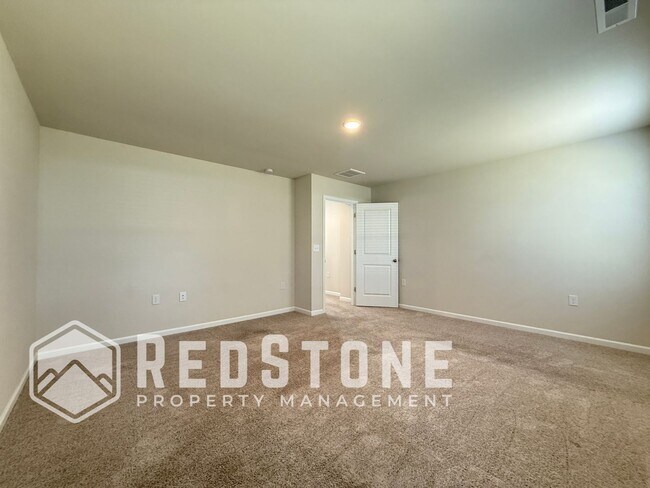 Building Photo - 919 Crow Br Dr