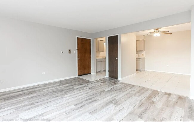 Building Photo - 10701 Keating Ave