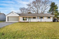 Building Photo - SINGLE LEVEL LIVING - RANCH HOME IN CRANBE...