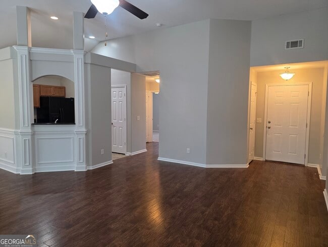 Building Photo - 57 Tranquil Pl