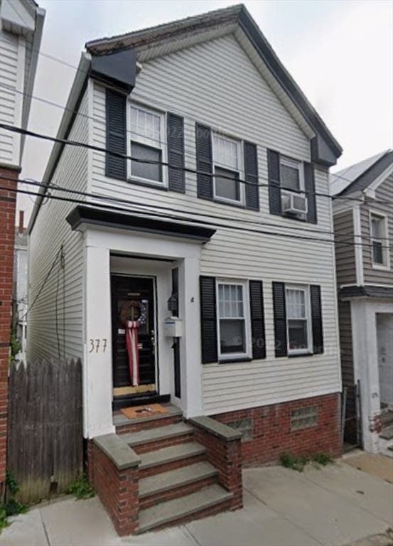 Building Photo - 377 Silver St