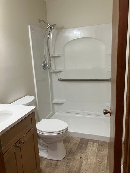 Building Photo - 3984 Owen Center Rd