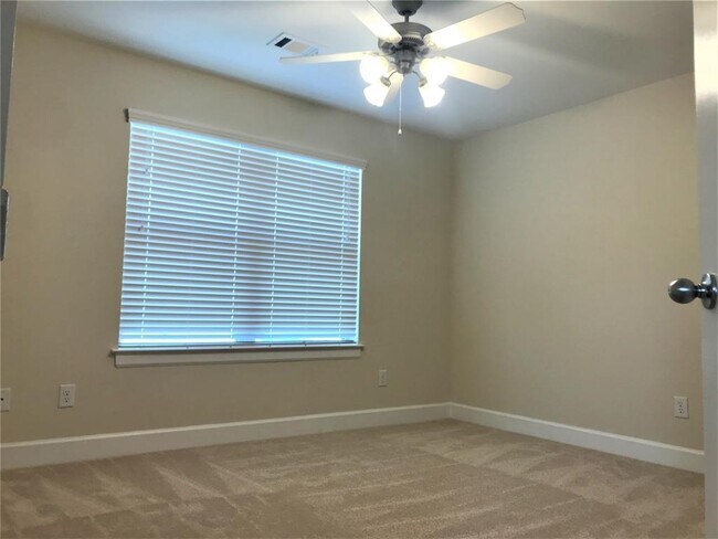 Building Photo - 11519 Main Cypress Dr