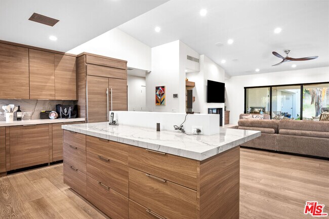 Building Photo - 70461 Boothill Rd