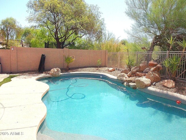 Building Photo - 4639 E Laredo Ln