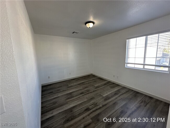 Building Photo - 5409 Mocine Elm Ct