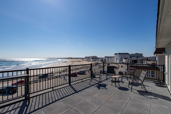 Primary Photo - 407 Ocean Blvd